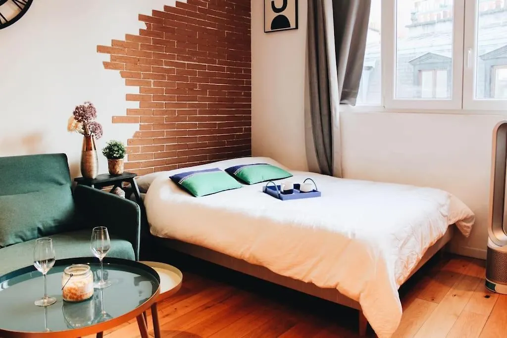 Apartment Sunny - Confortable Pres De La Tour Eiffel
